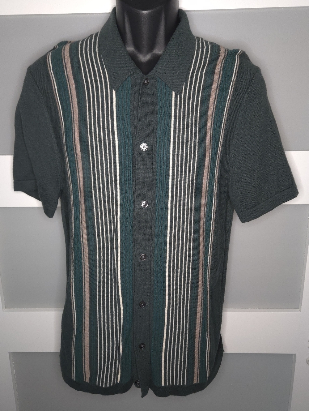 Abercrombie & Fitch Short-Sleeve Button-Up Knit Shirt with Vertical Stripes